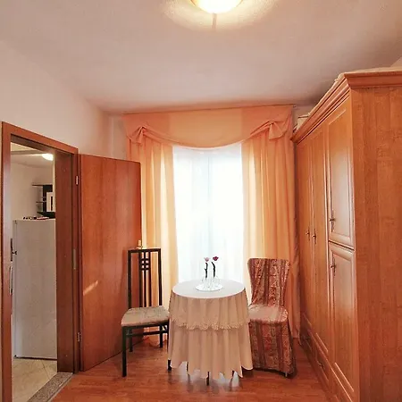 Apartments Filip Podstrana Exterior photo